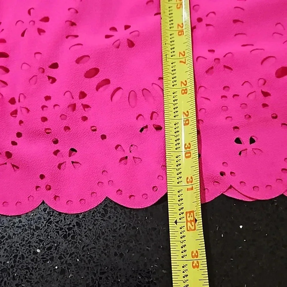 SPEECHLESS DRESS - Picture 12 of 16